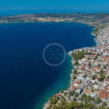 Ariadni *